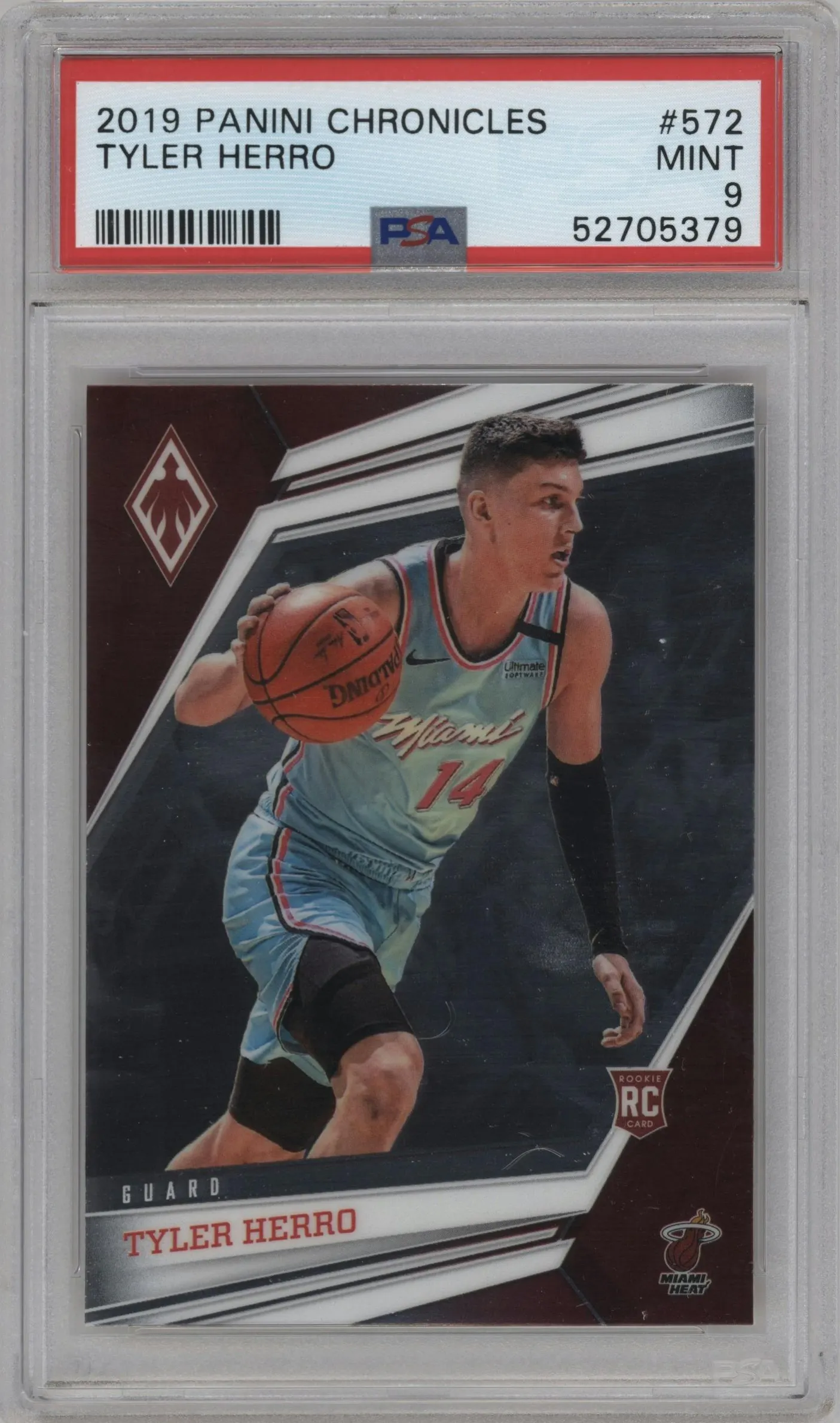 2019 Panini Chronicles Phoenix Tyler Herro #572 PSA 9