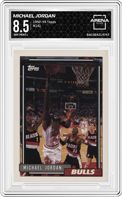 1992 Topps Michael Jordan #141 ARENA CLUB 8.5