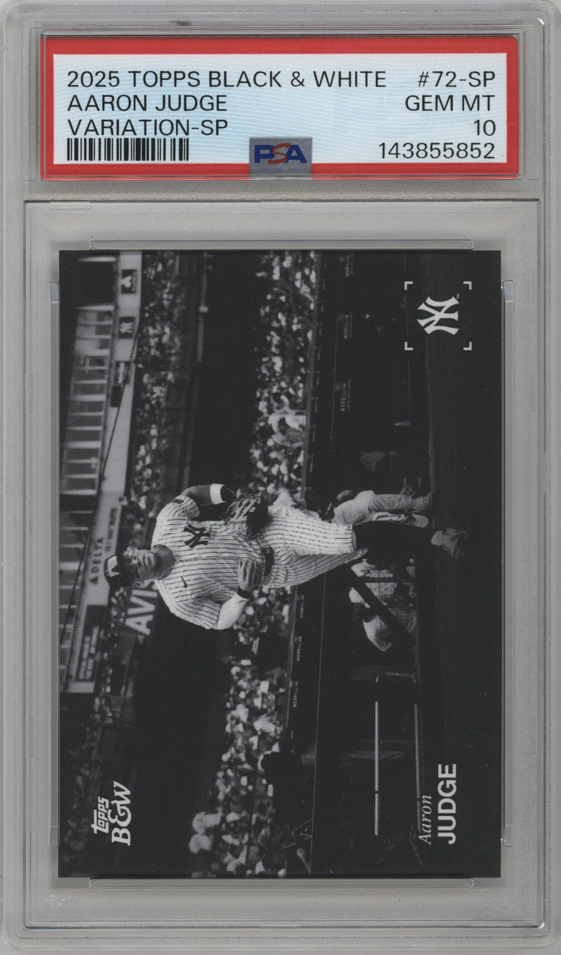 2025 Topps Black & White SP Aaron Judge #72-SP PSA 10