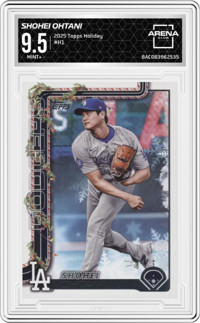 2025 Topps Holiday Shohei Ohtani #H1 ARENA CLUB 9.5