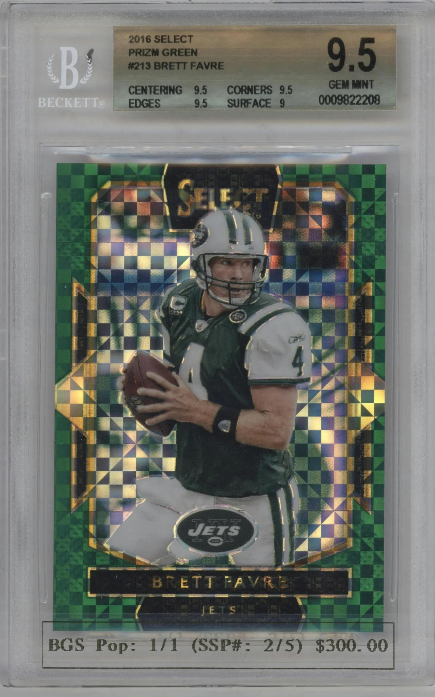 2016 Panini Select Field Lvl. Brett Favre Green Prizm #213 BGS 9.5