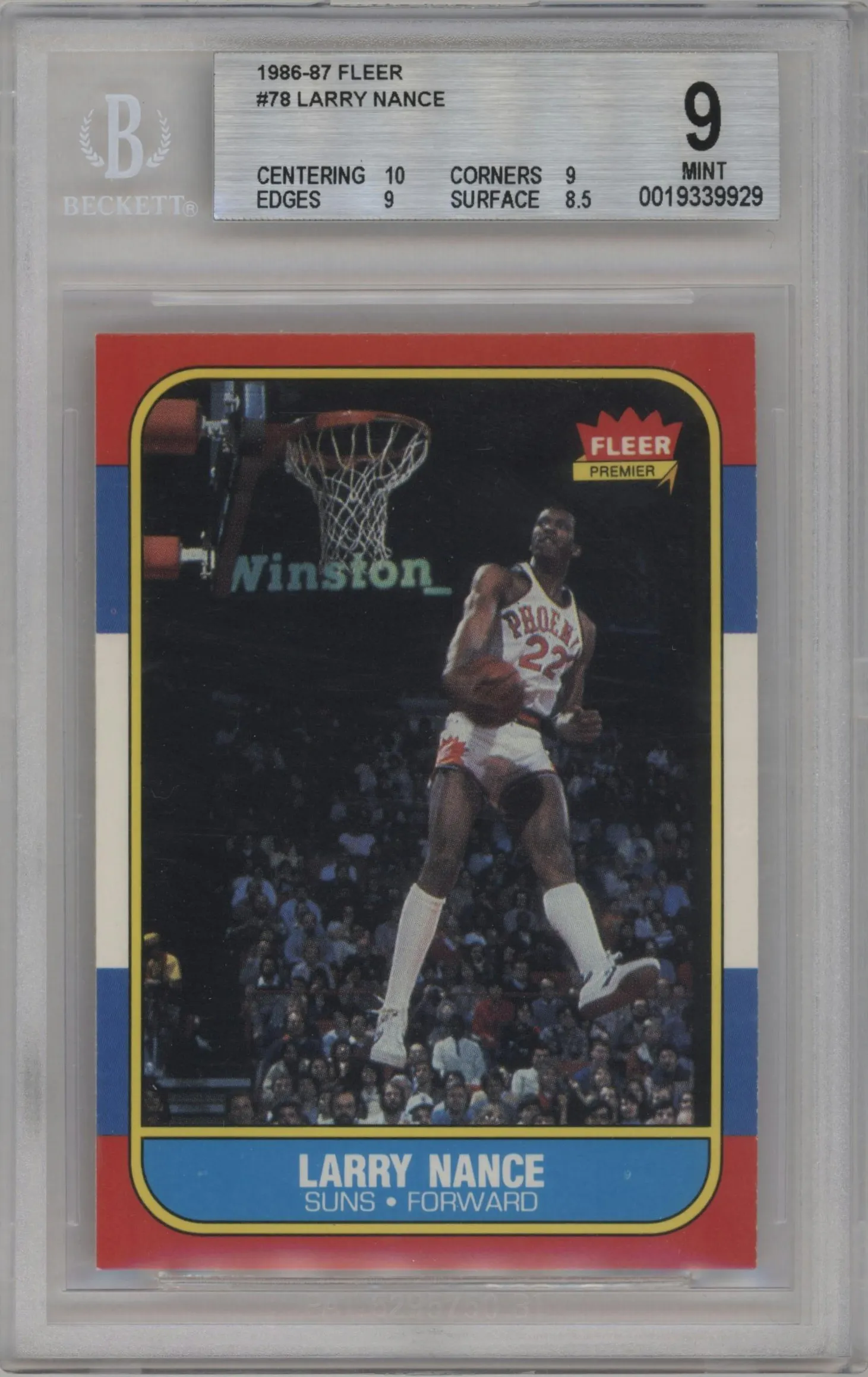 1986 Fleer Larry Nance #78 BGS 9