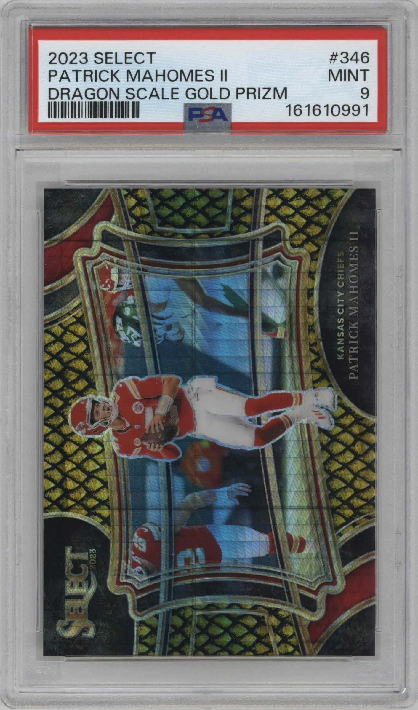 2023 Panini Select Field Lvl. Patrick Mahomes II Gold Dragon Scale #346 PSA 9