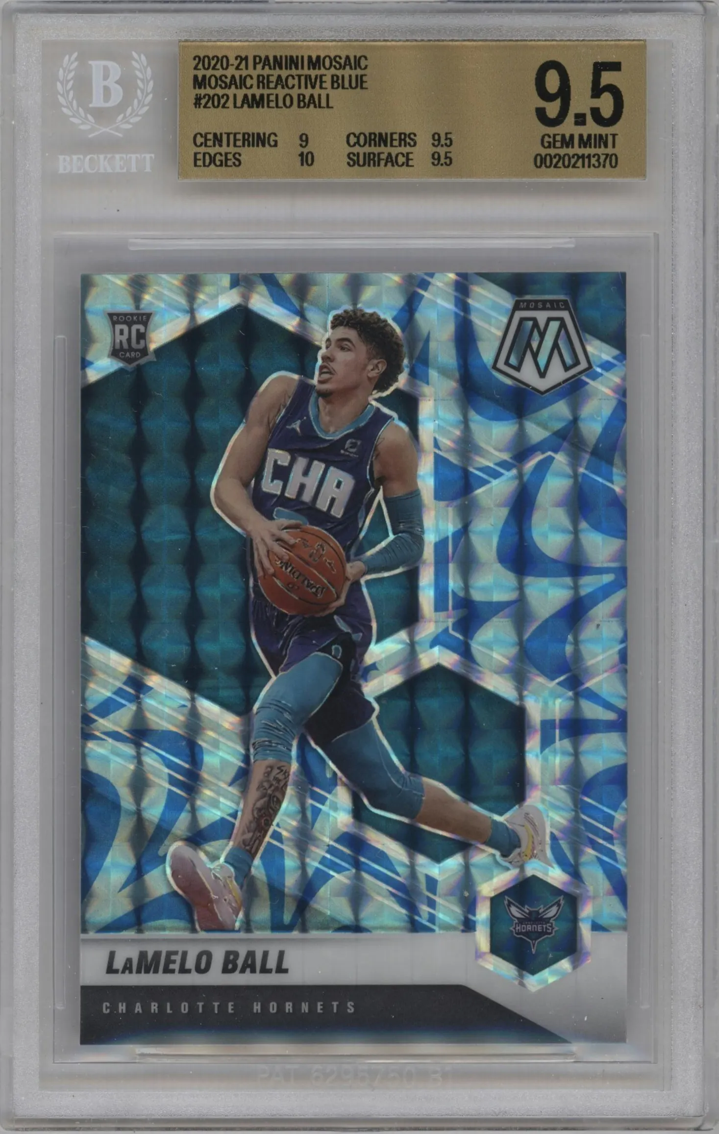 2020 Panini Mosaic LaMelo Ball Reactive Blue #202 BGS 9.5