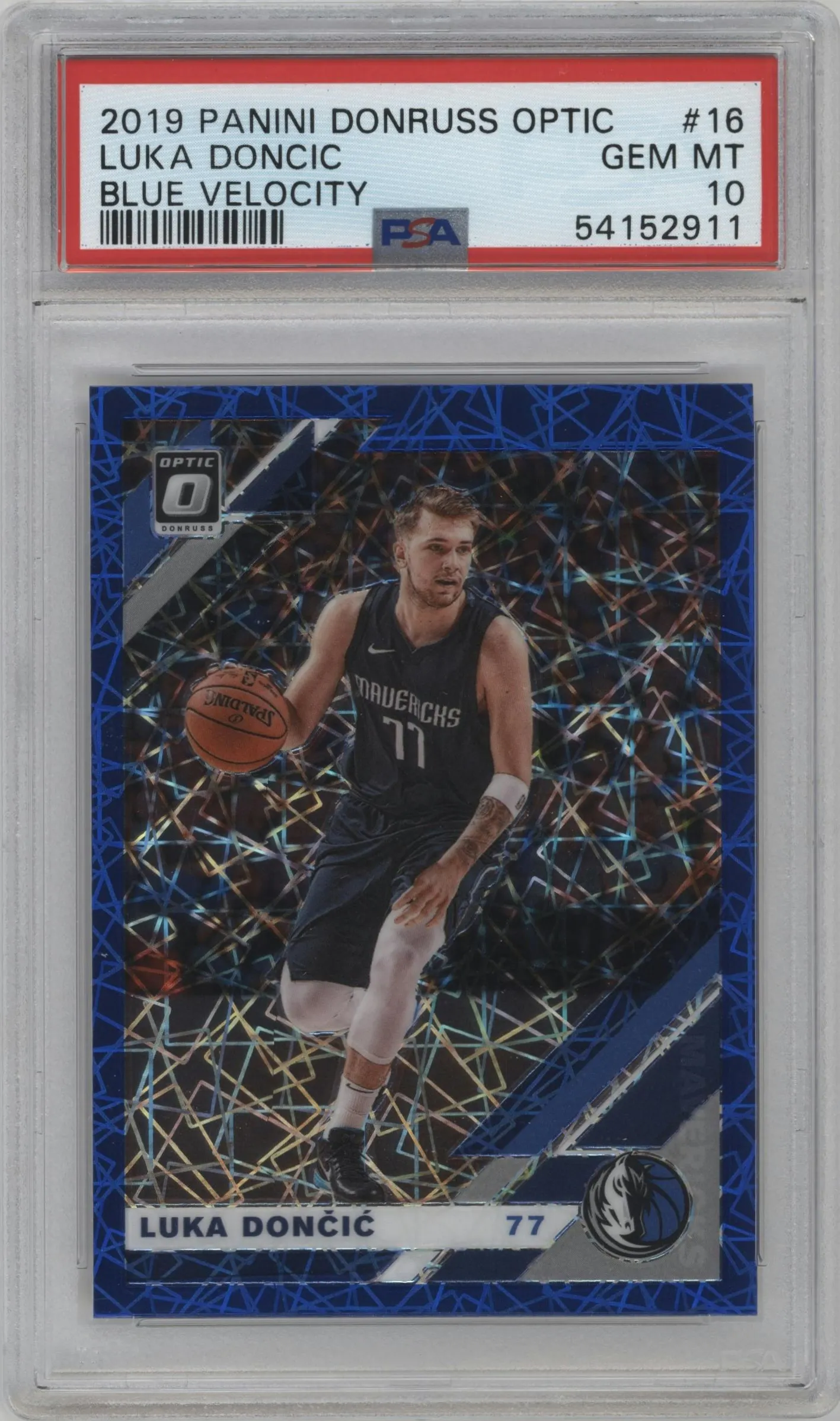 2019 Panini Donruss Optic Luka Doncic Blue Velocity #16 PSA 10