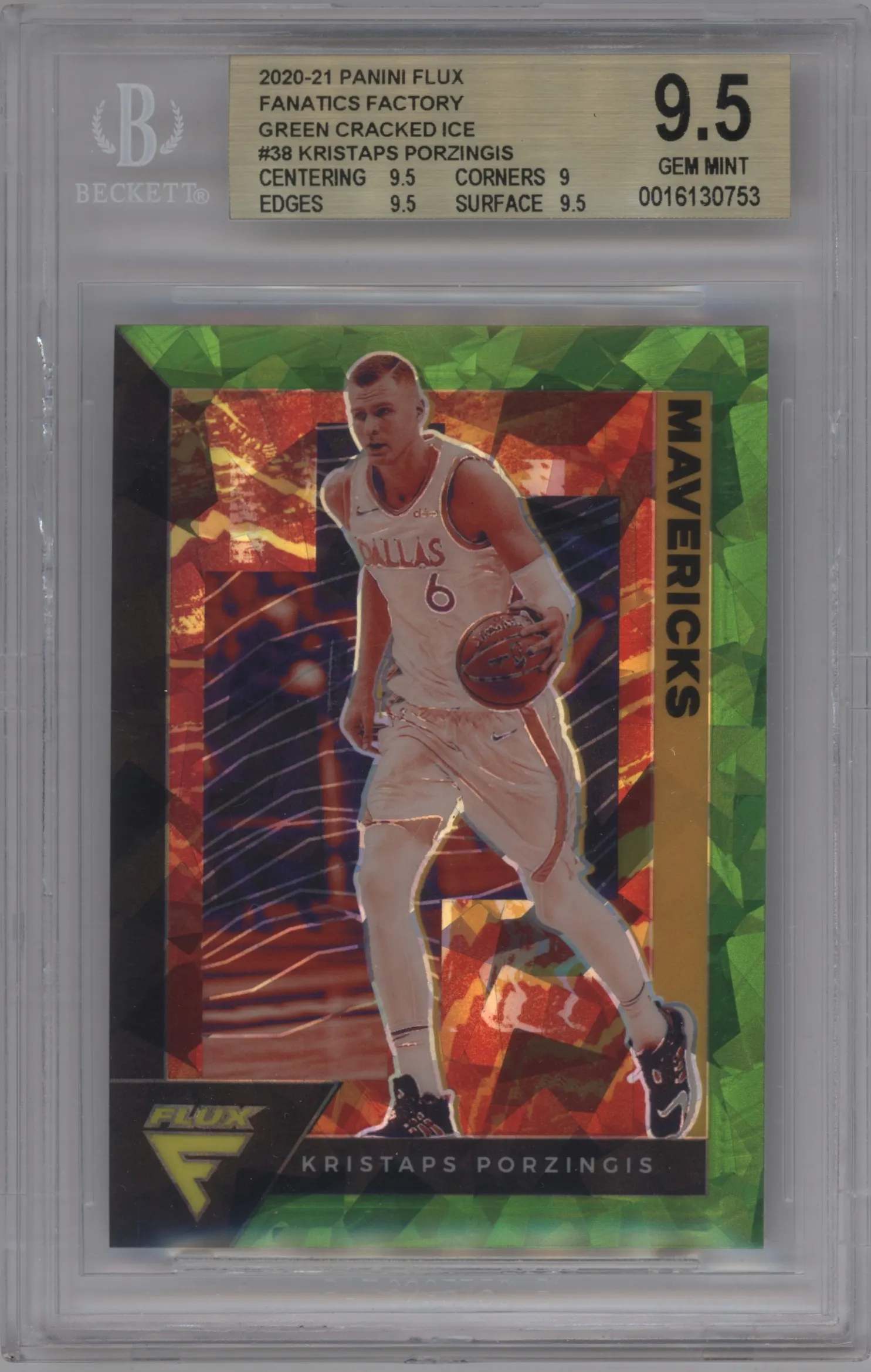 2020 Panini Flux Kristaps Porzingis Fanatics Cracked Ice Green BGS 9.5