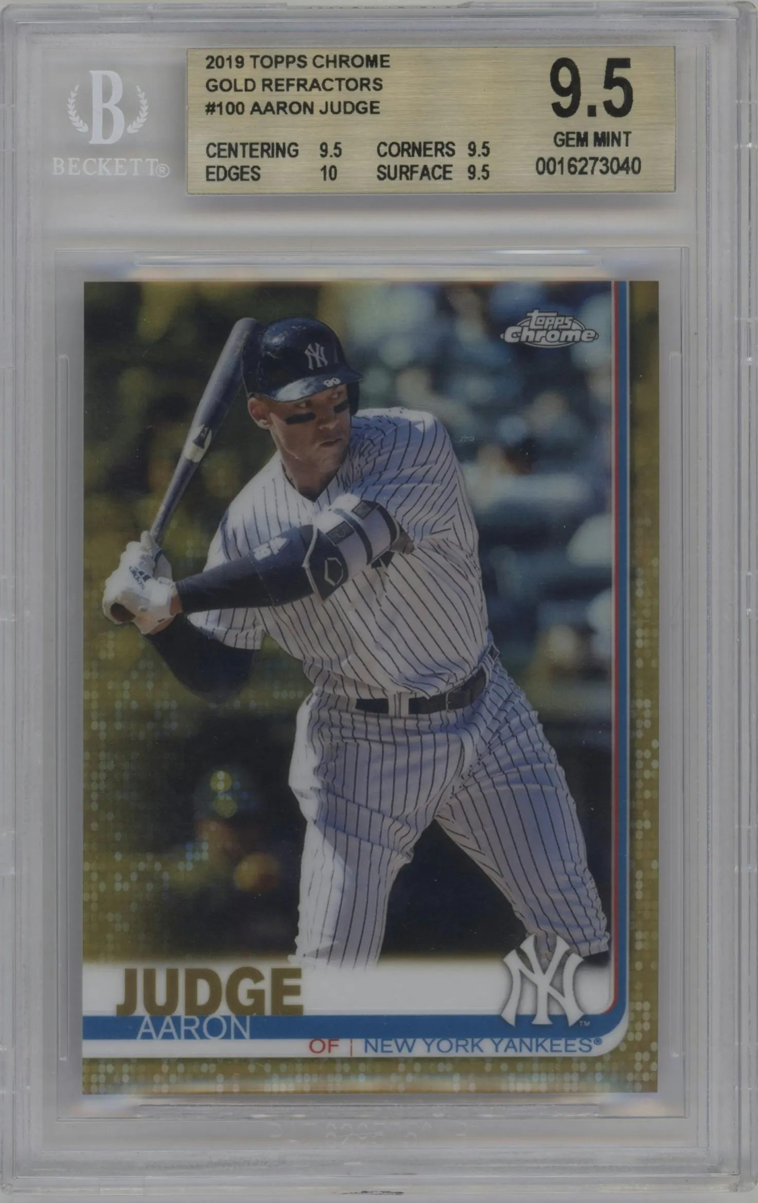 2019 Topps Chrome Aaron Judge Gold Refractor #100 BGS 9.5