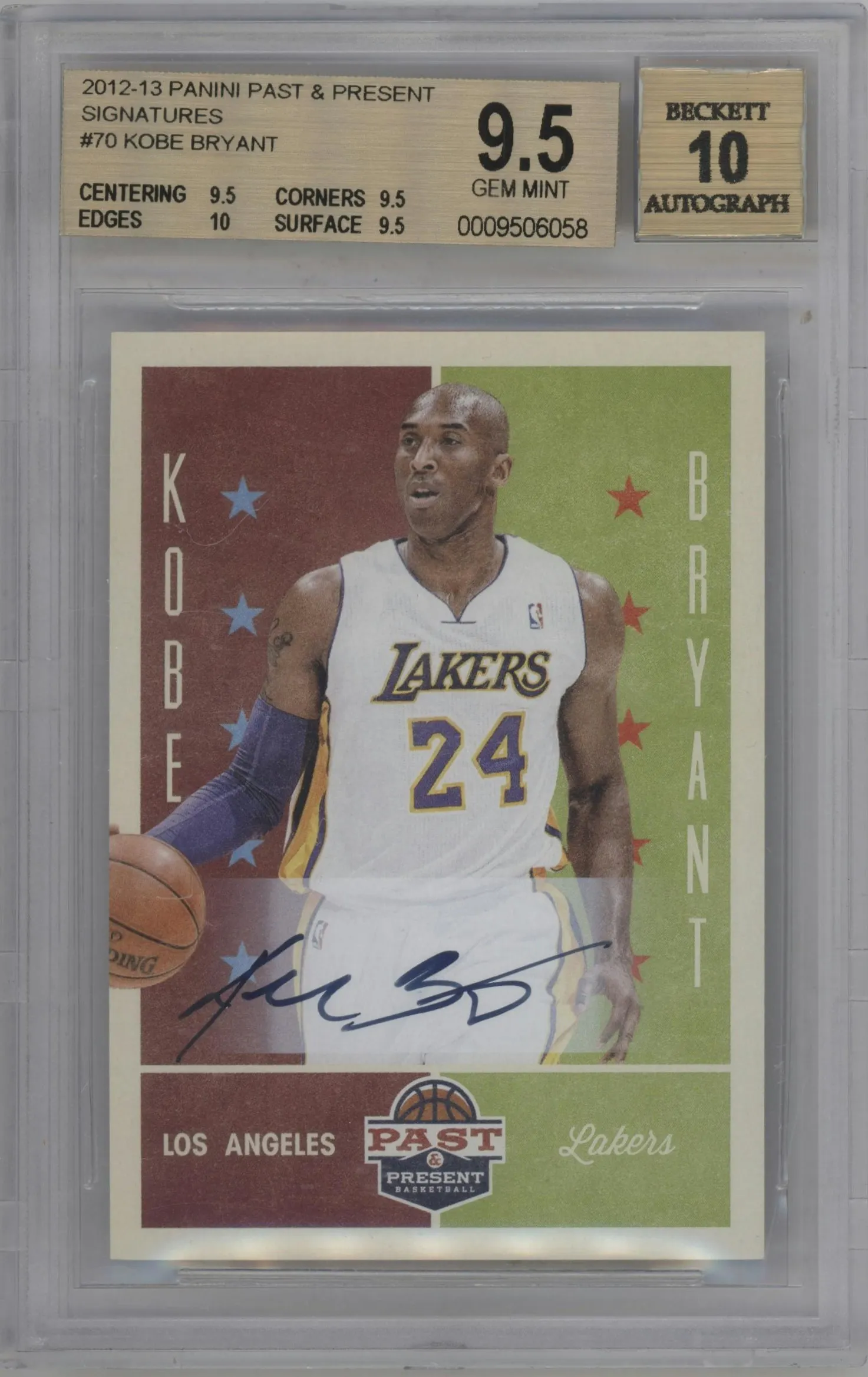 2012 Panini Past & Present Sig. Kobe Bryant #70 BGS 9.5