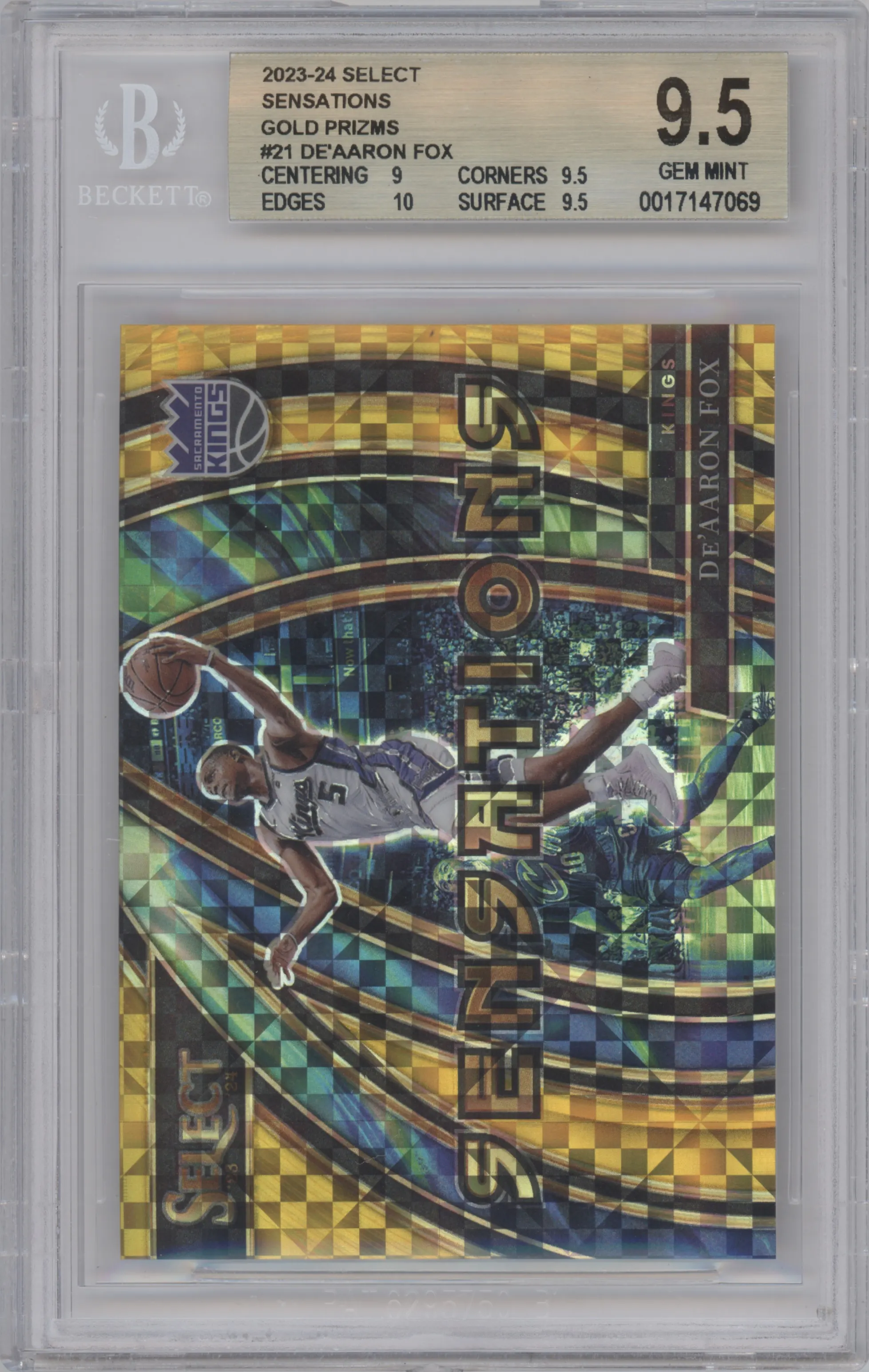 De'Aaron Fox from the 2023-24 Panini Select  set featuring a Gold Prizm parallel graded by Beckett and given an overall grade of 9.5.