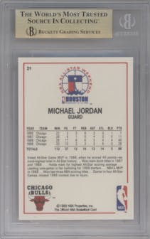 Michael Jordan from the 1989-90 NBA Hoops  set graded by Beckett and given an overall grade of 9.5.