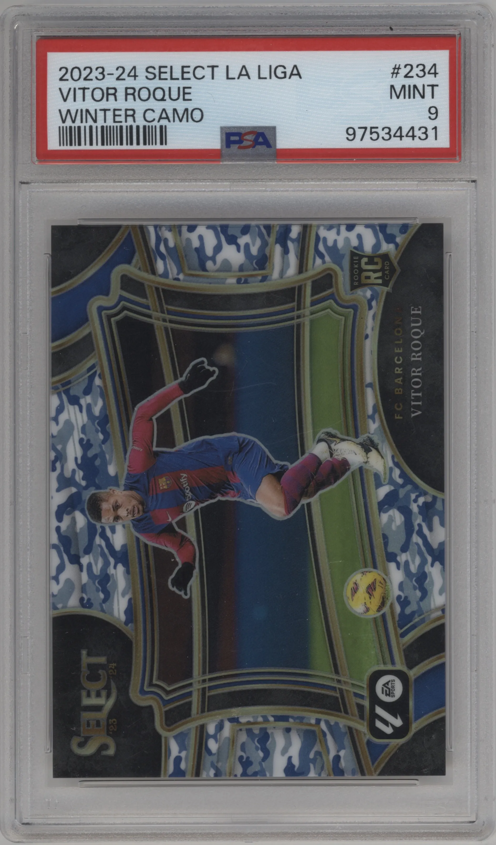 2023 Panini Select La Liga Field Lvl. Vitor Roque Winter Camo Prizm PSA 9