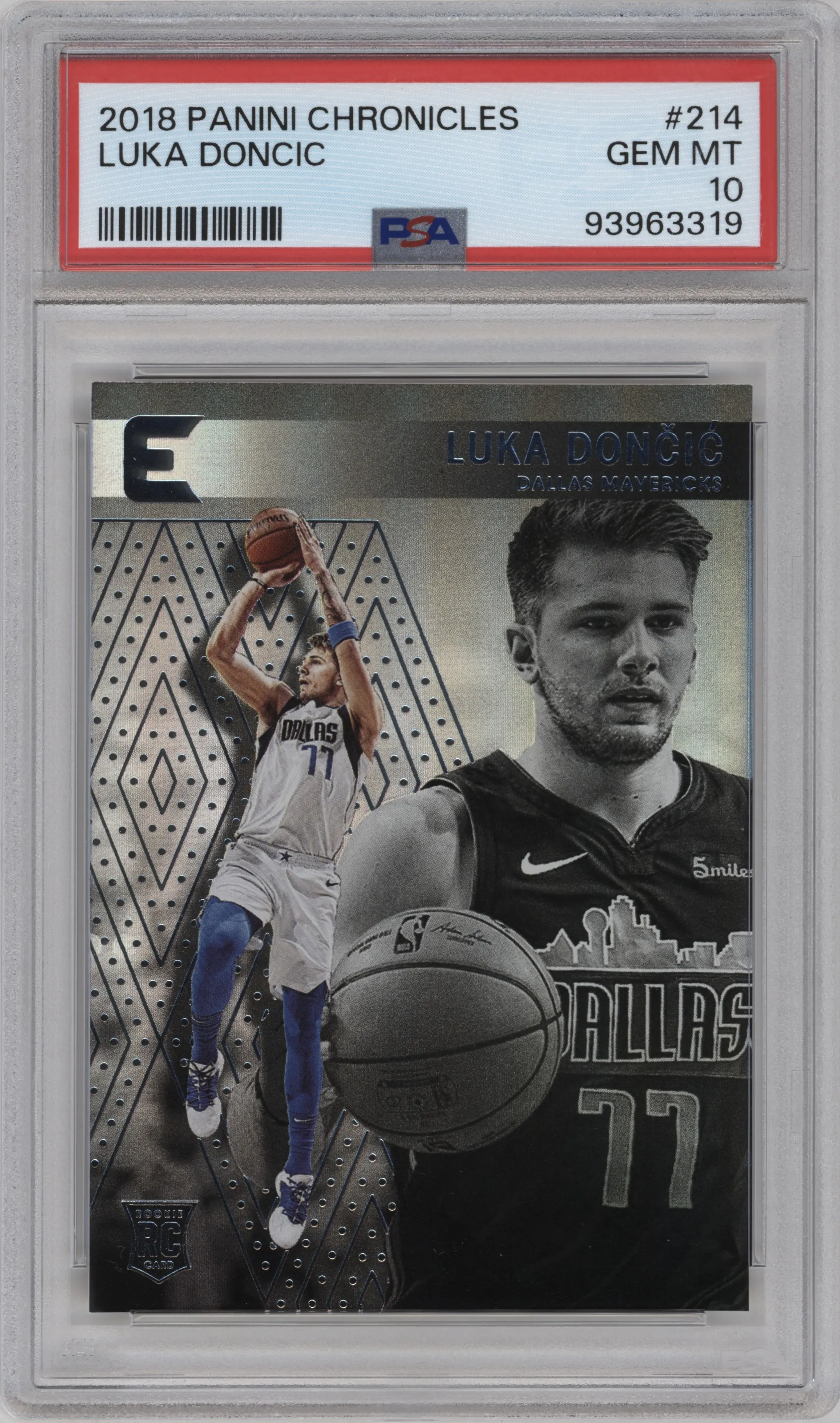 2018 Panini Chronicles Essentials Luka Doncic #214 PSA 10