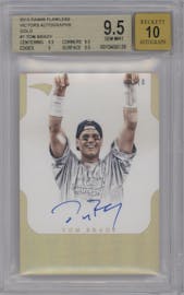 Tom Brady from the 2015 Panini Flawless set featuring a Gold parallel graded by Beckett and given an overall grade of 9.5.