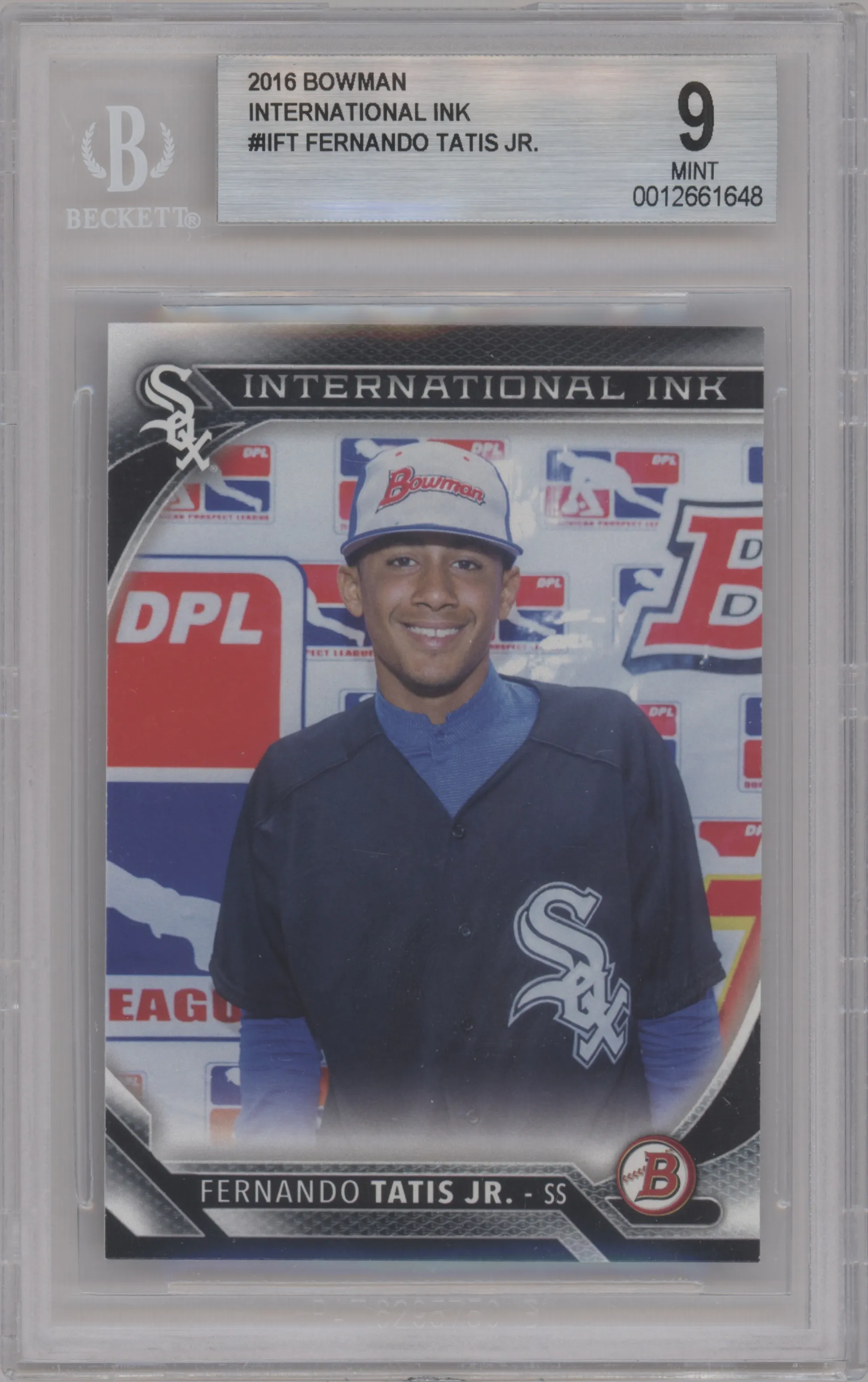 2016 Bowman International Ink Fernando Tatis Jr. BGS 9