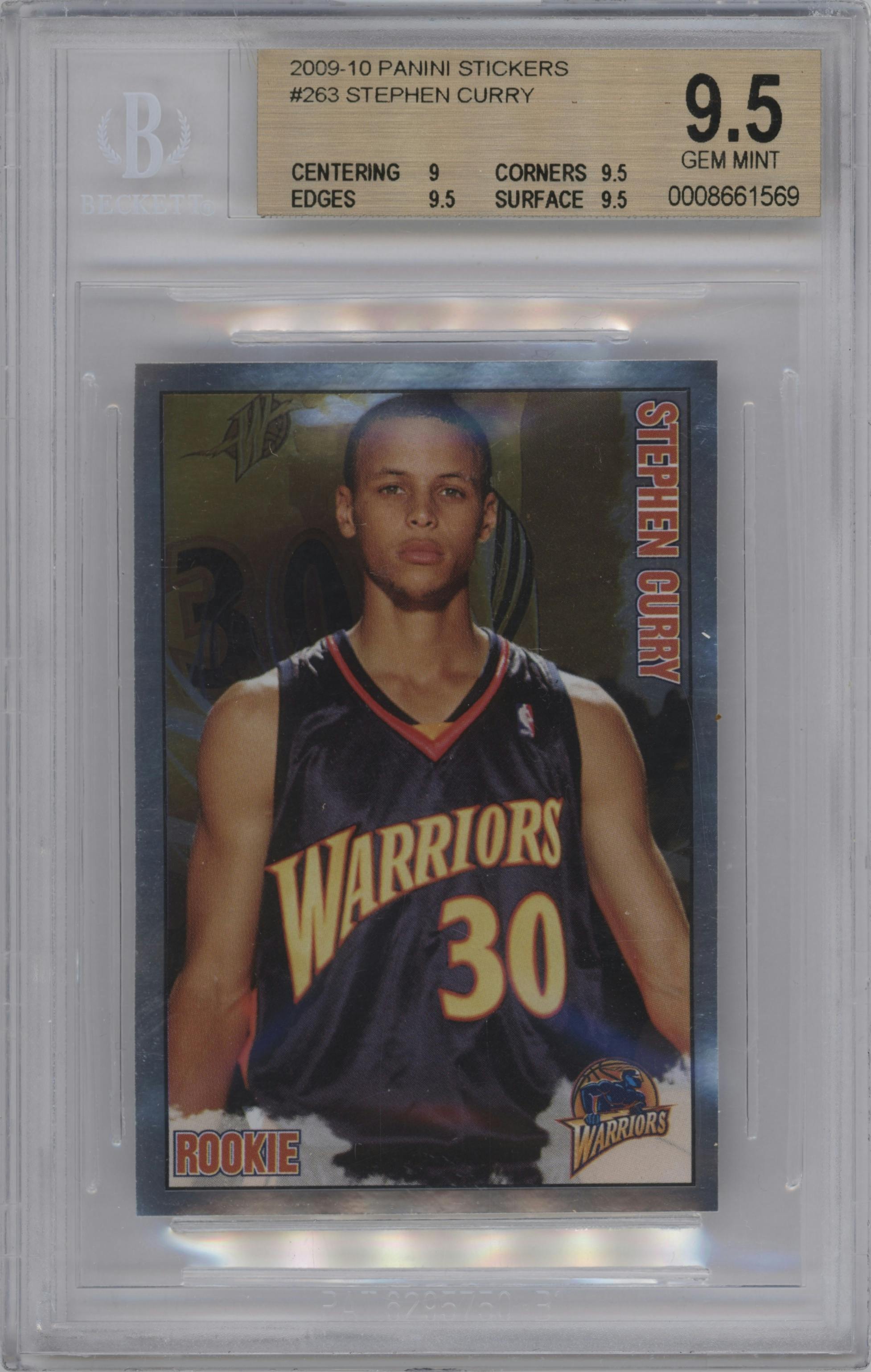 Stephen Curry from the 2009-10 Panini NBA Stickers set graded by Beckett and given an overall grade of 9.5.