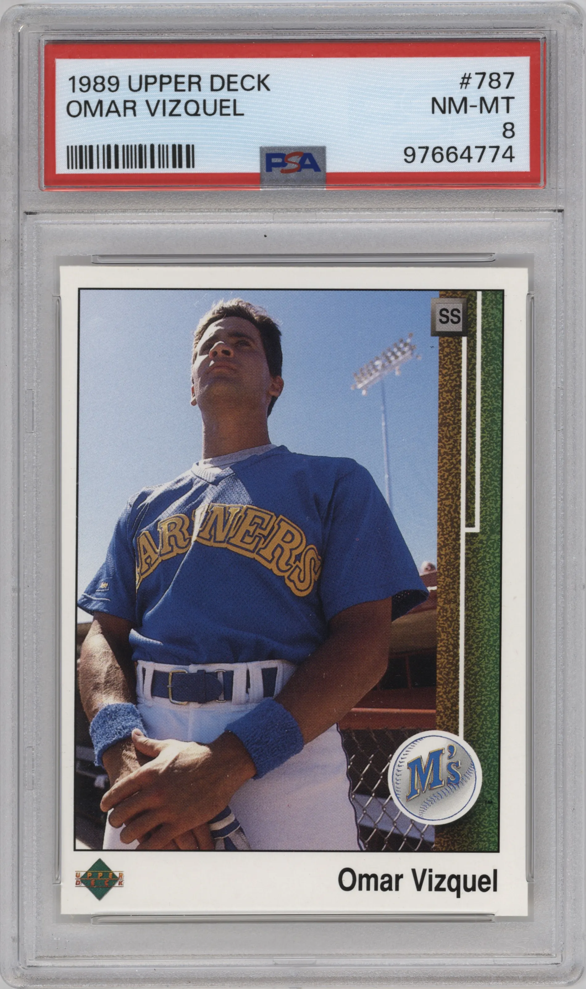 1989 Upper Deck Omar Vizquel PSA 8