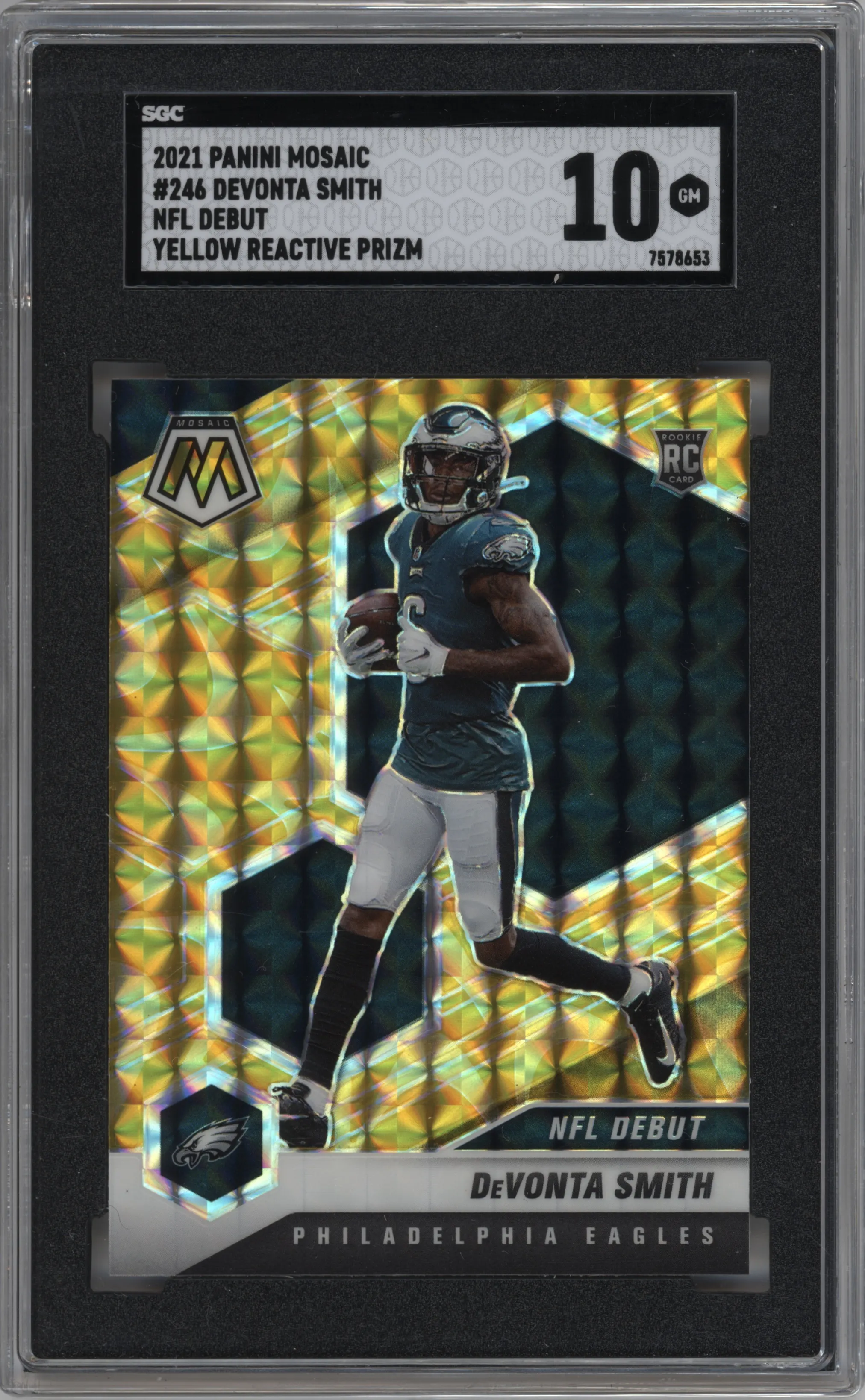 2021 Panini Mosaic DeVonta Smith Reactive Yellow SGC 10