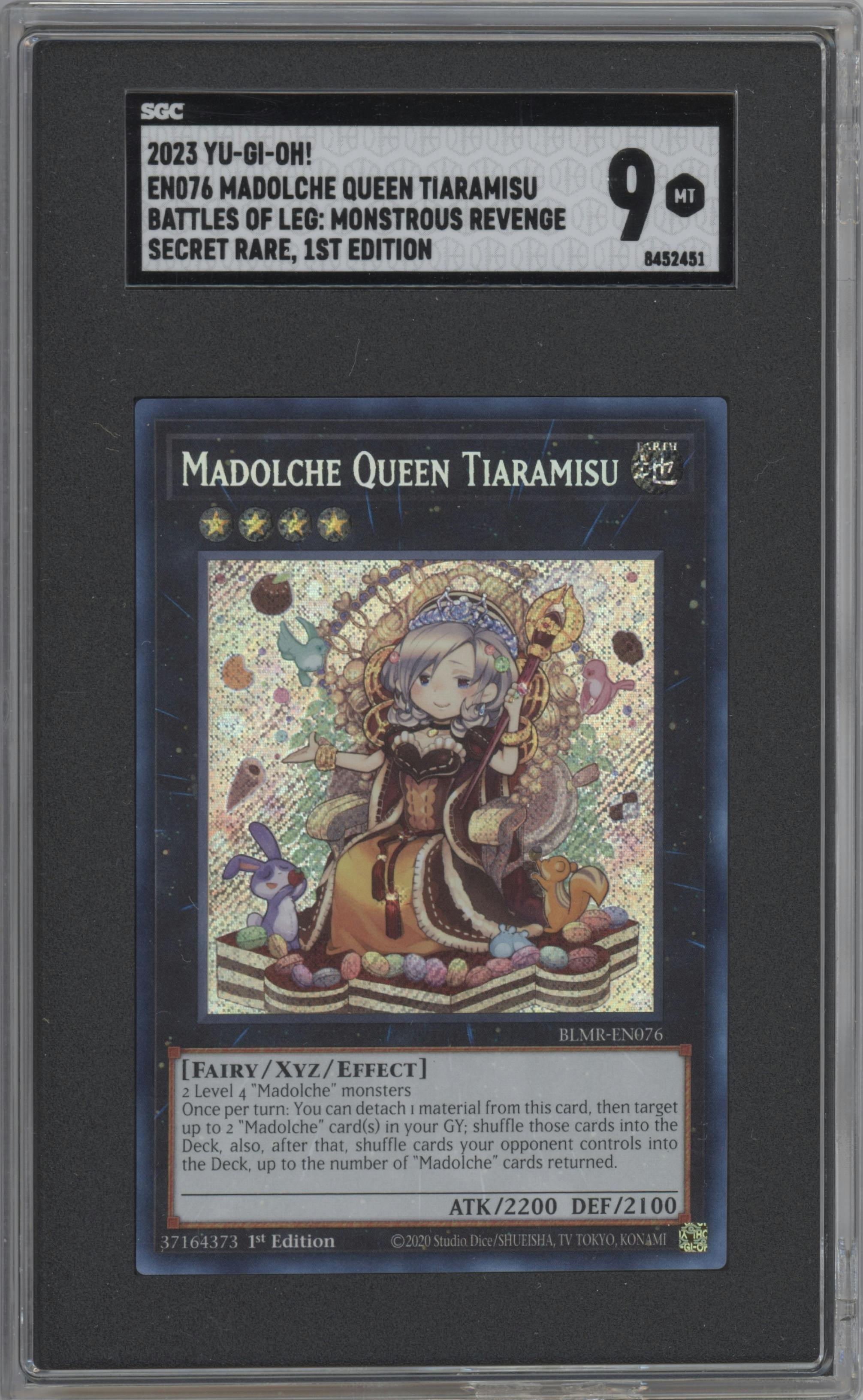 Madolche Queen Tiaramisu from the 2023 Yu-Gi-Oh! set graded by SGC and given an overall grade of 9.