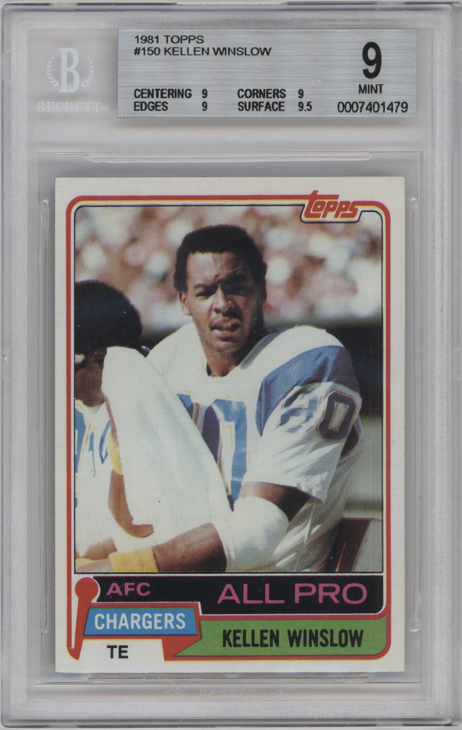 1981 Topps Kellen Winslow BGS 9