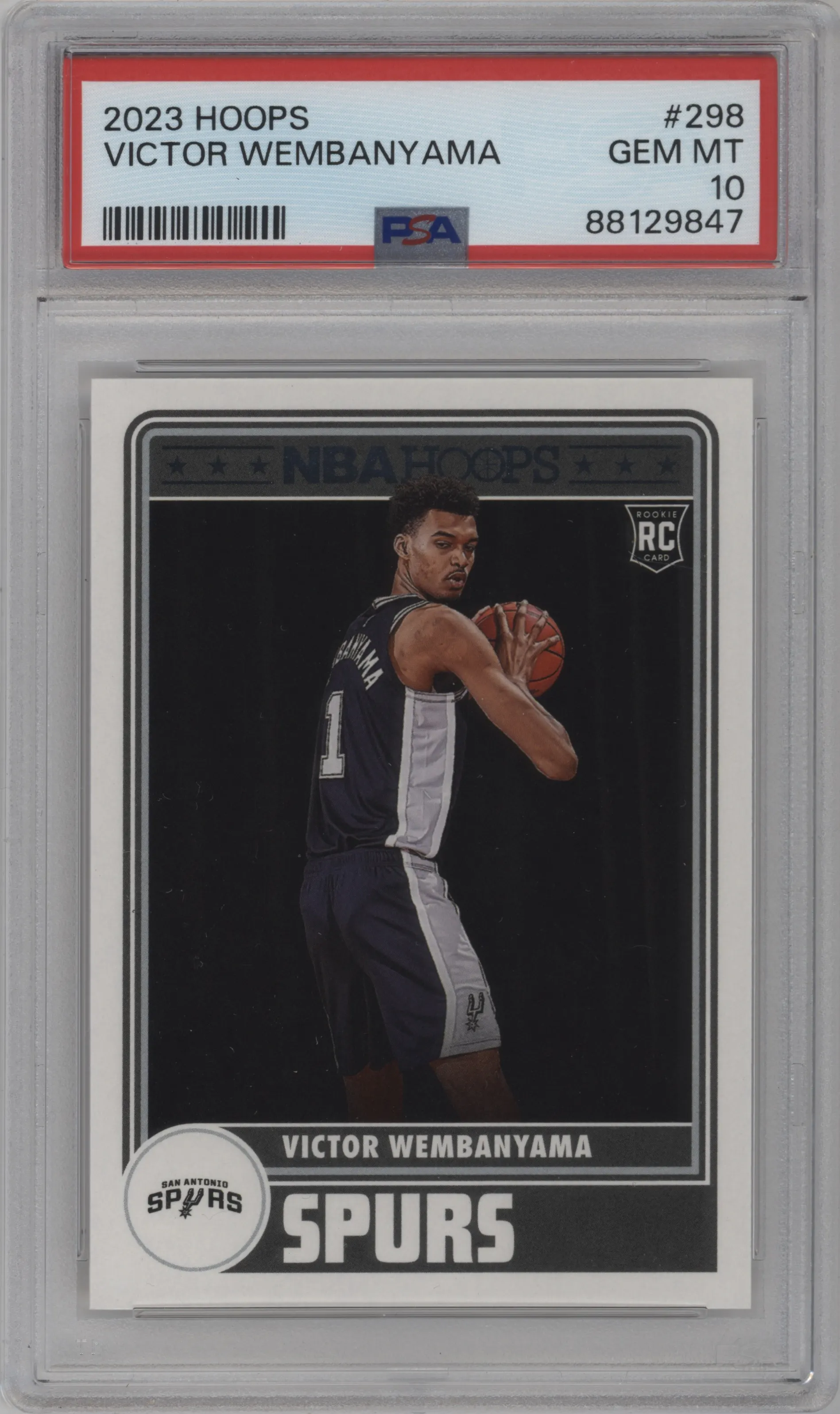 2023 Panini NBA Hoops Victor Wembanyama PSA 10