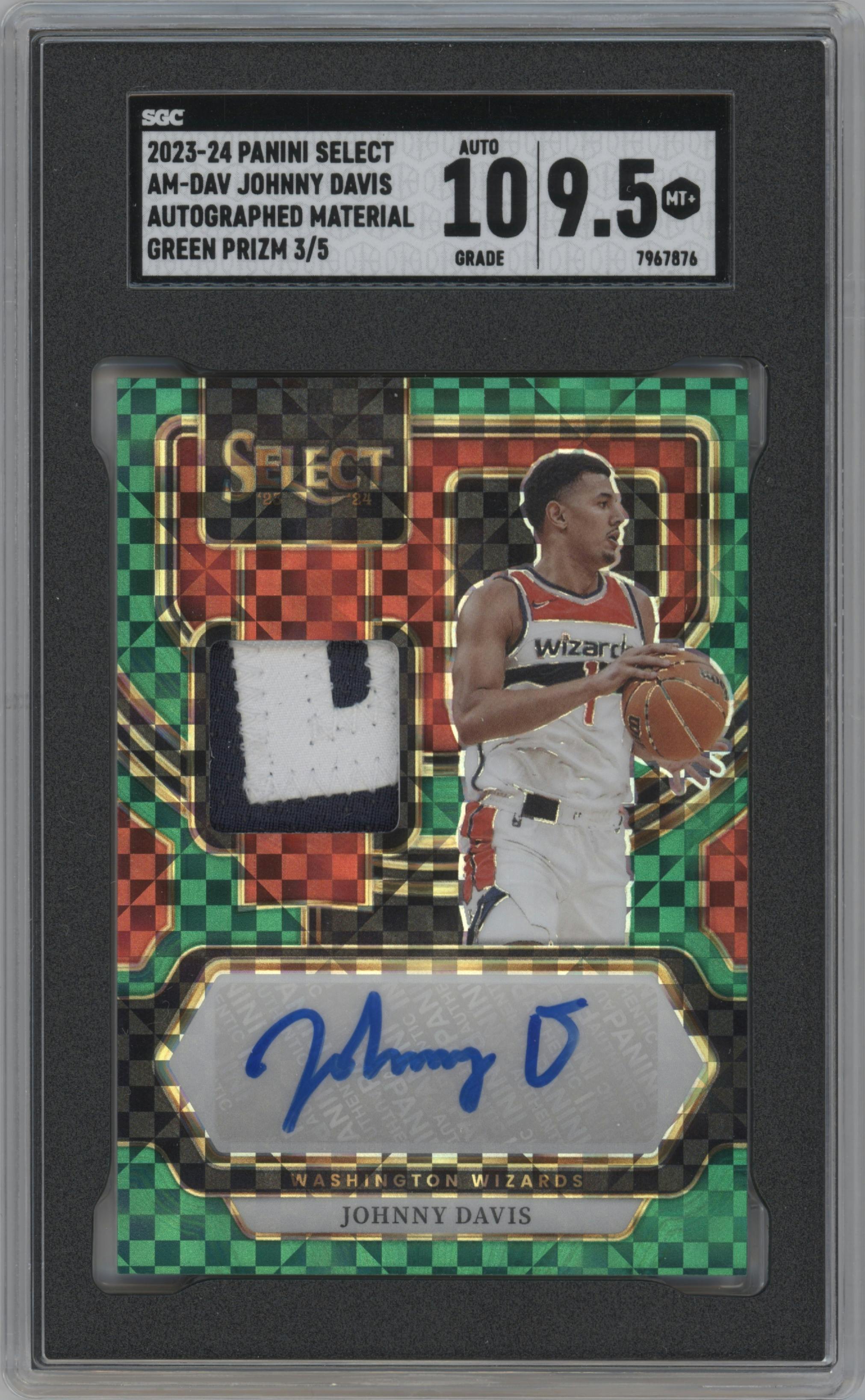 Johnny Davis from the 2023-24 Panini Select  set featuring a Green parallel graded by SGC and given an overall grade of 9.5.