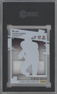 Jalen Hurts from the 2020 Panini Chronicles set graded by SGC and given an overall grade of 9.5.
