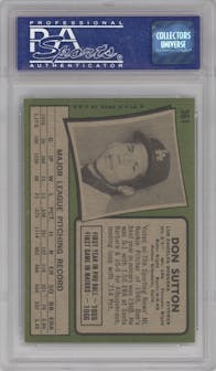 Don Sutton from the 1971 Topps set graded by PSA and given an overall grade of 8.