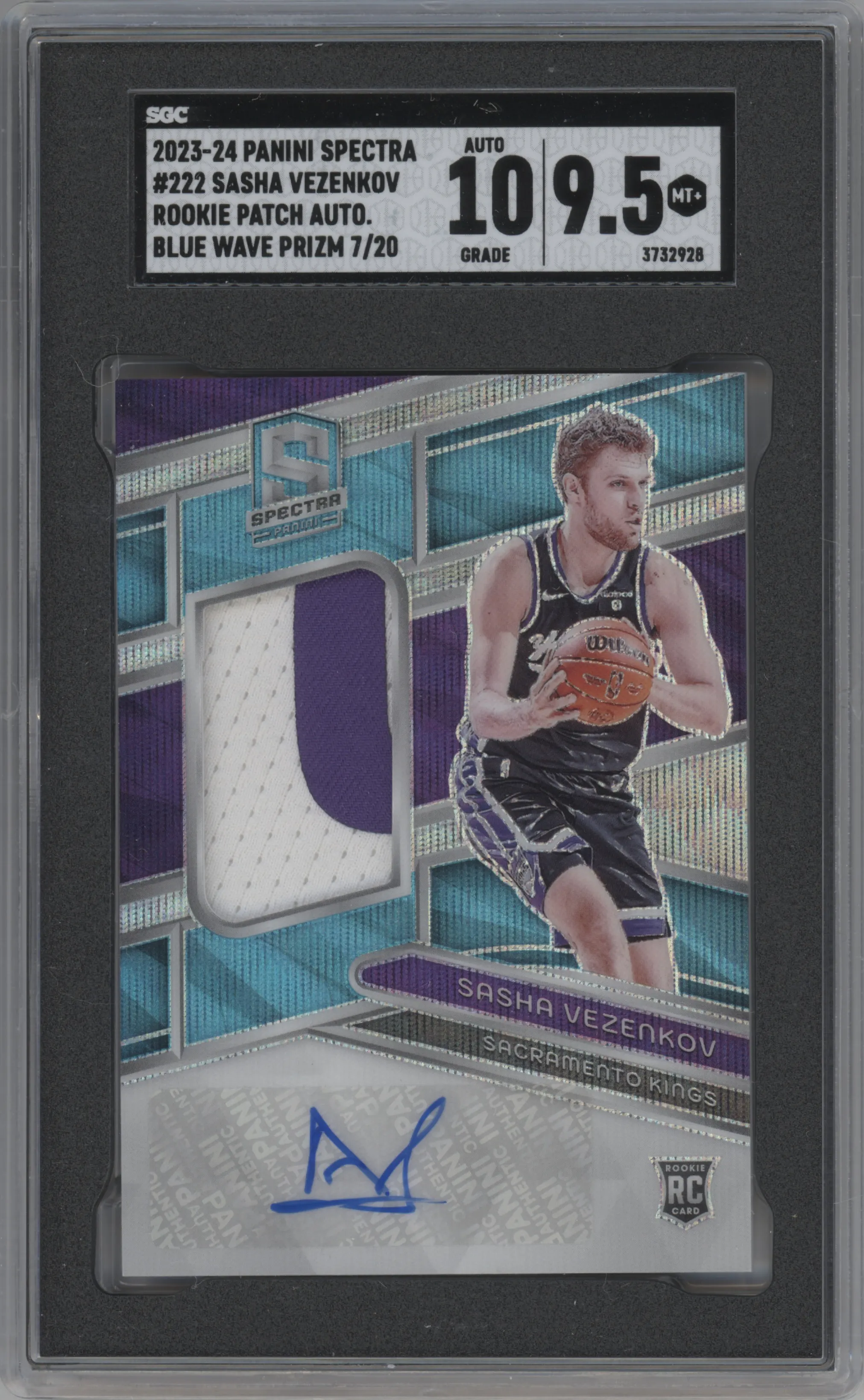 2023 Panini Spectra Rke.Jrsy.Auto Sasha Vezenkov Blue Wave FOTL SGC 9.5