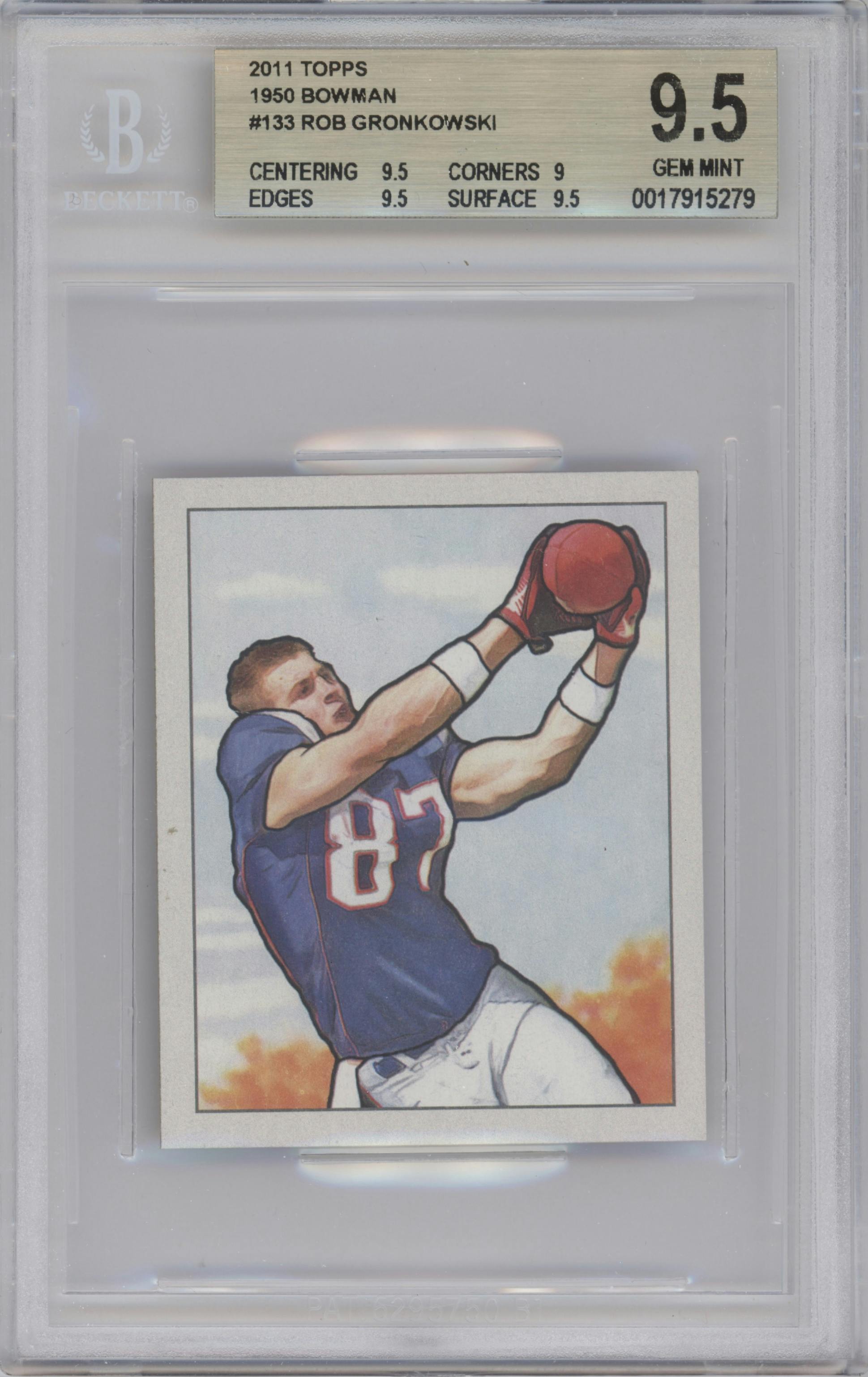 Rob Gronkowski from the 2011 Topps set graded by Beckett and given an overall grade of 9.5.