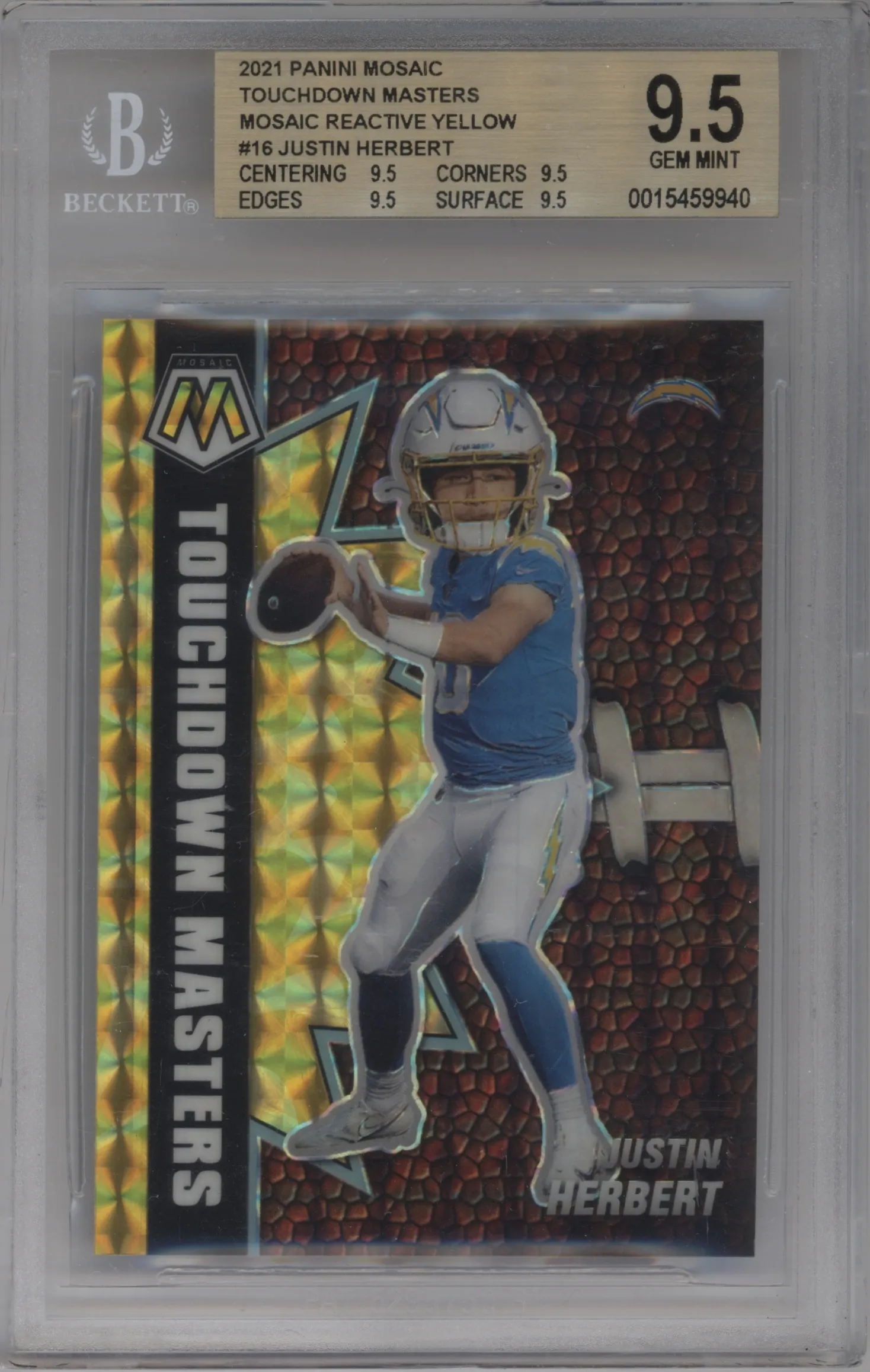 2021 Panini Mosaic Touchdown Masters Justin Herbert Reactive Yellow #TM-16 BGS 9.5