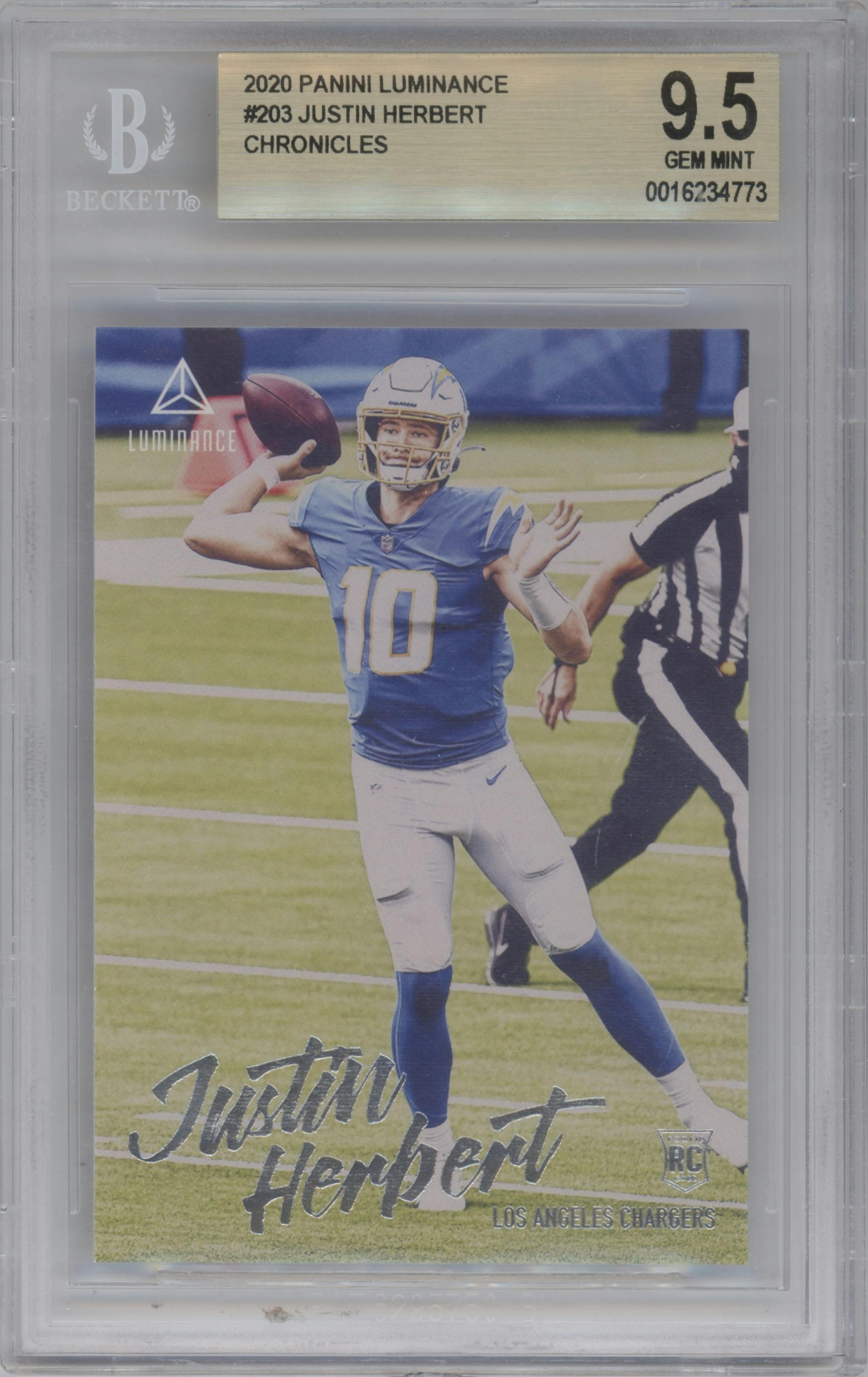 Justin Herbert from the 2020 Panini Chronicles set graded by Beckett and given an overall grade of 9.5.