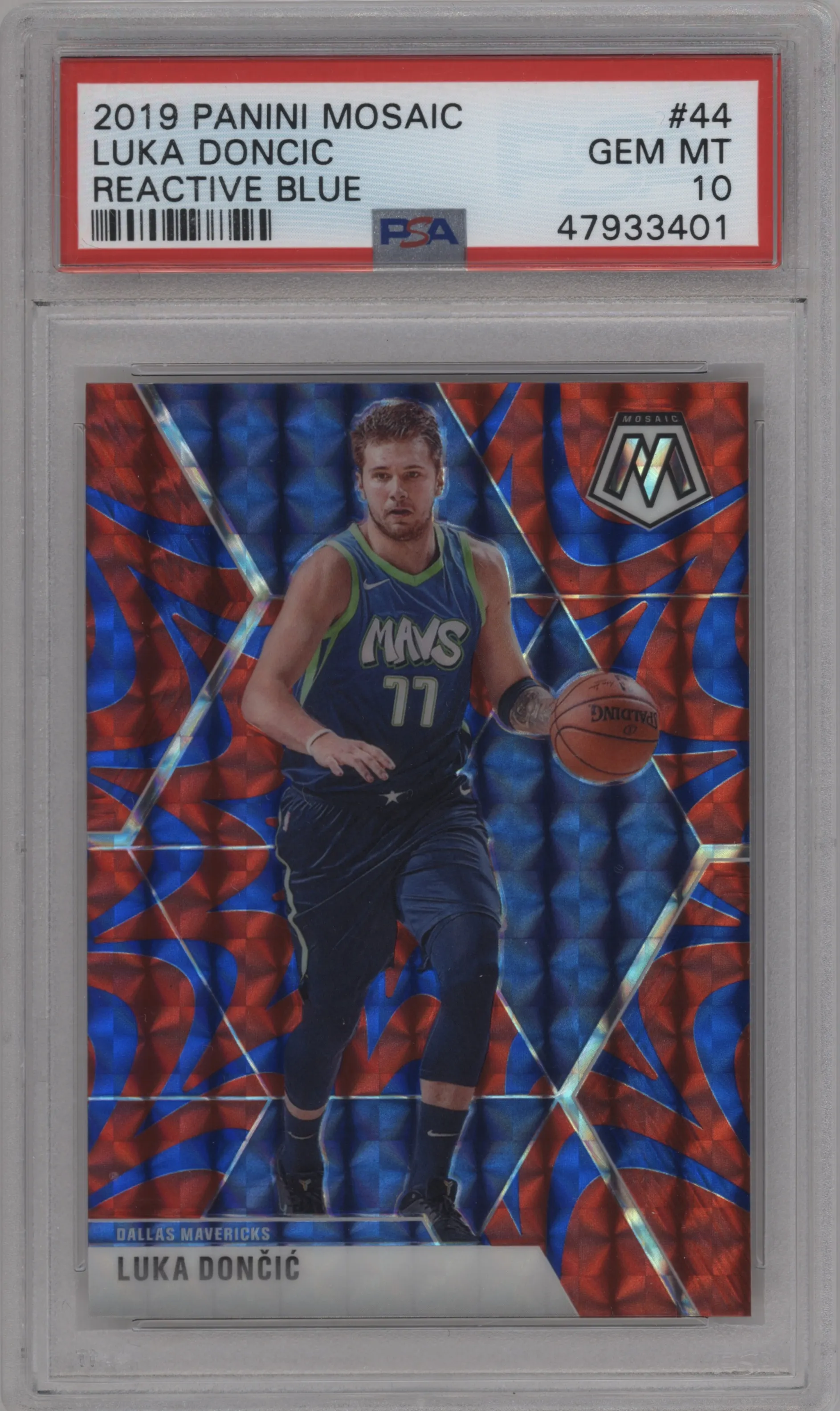 2019 Panini Mosaic Luka Doncic Reactive Blue #44 PSA 10