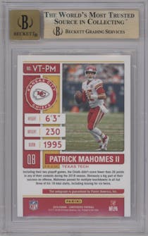 Patrick Mahomes II from the 2019 Panini Contenders set featuring a Cracked Ice parallel graded by Beckett and given an overall grade of 9.5.