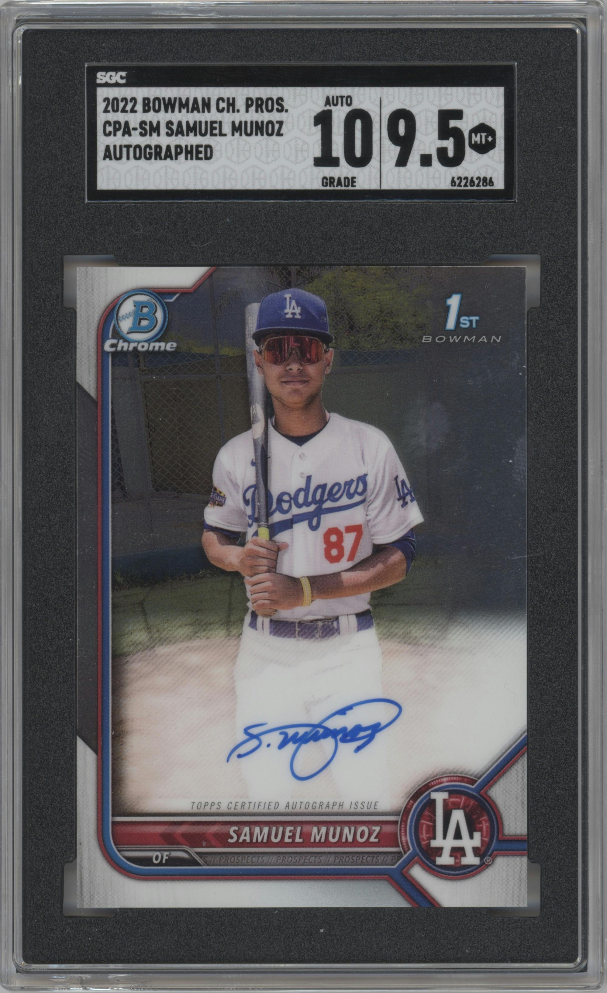 Samuel Munoz from the 2022 Bowman Chrome set graded by SGC and given an overall grade of 9.5.
