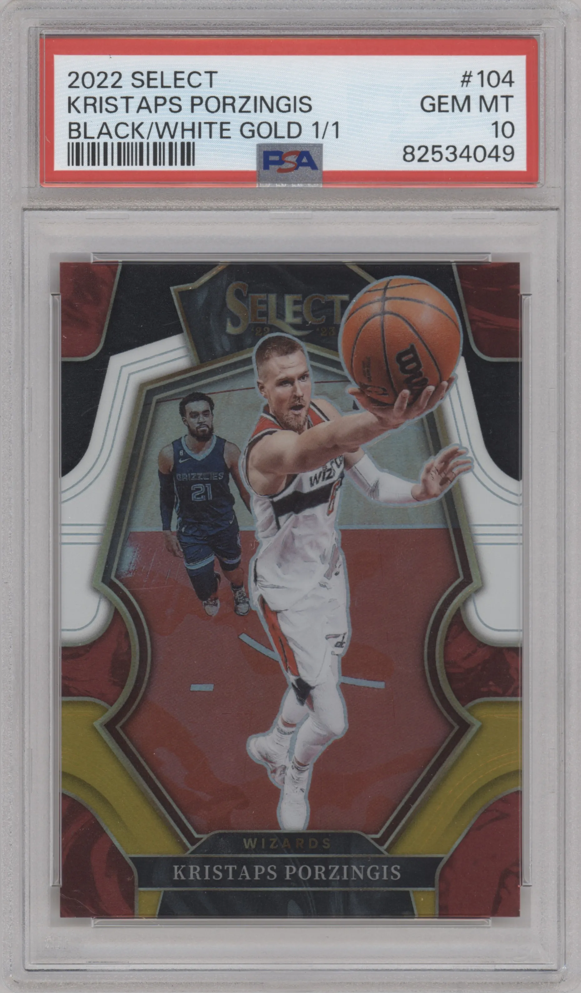 2022 Panini Select Pre.Lvl. Kristaps Porzingis Black/White/Gold Prizms #104 PSA 10
