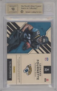 Leonard Fournette from the 2017 Panini Gold Standard set graded by Beckett and given an overall grade of 9.5.