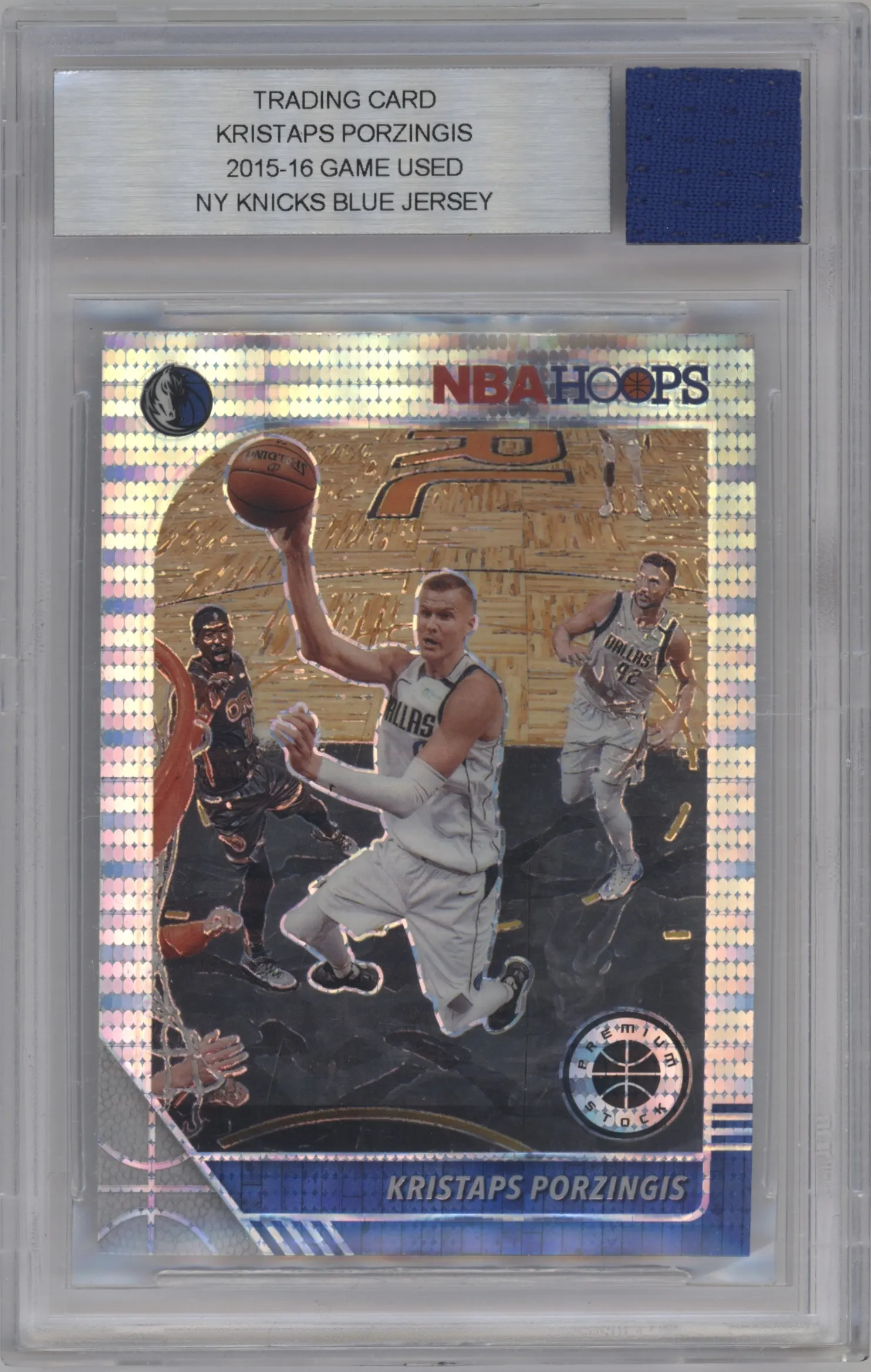 2019 Panini Hoops Premium Stock Kristaps Porzingis Pulsar - Game Used Blue Jersey BGS AUTHENTIC #40 BGS