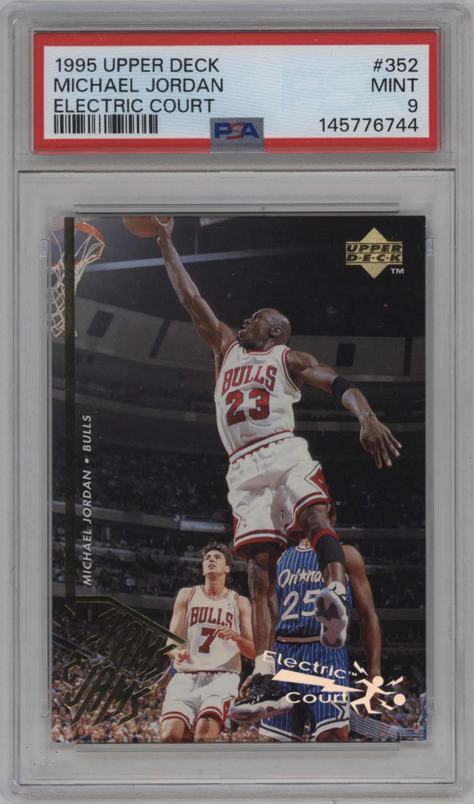 1995 Upper Deck Michael Jordan Electric Court #352 PSA 9