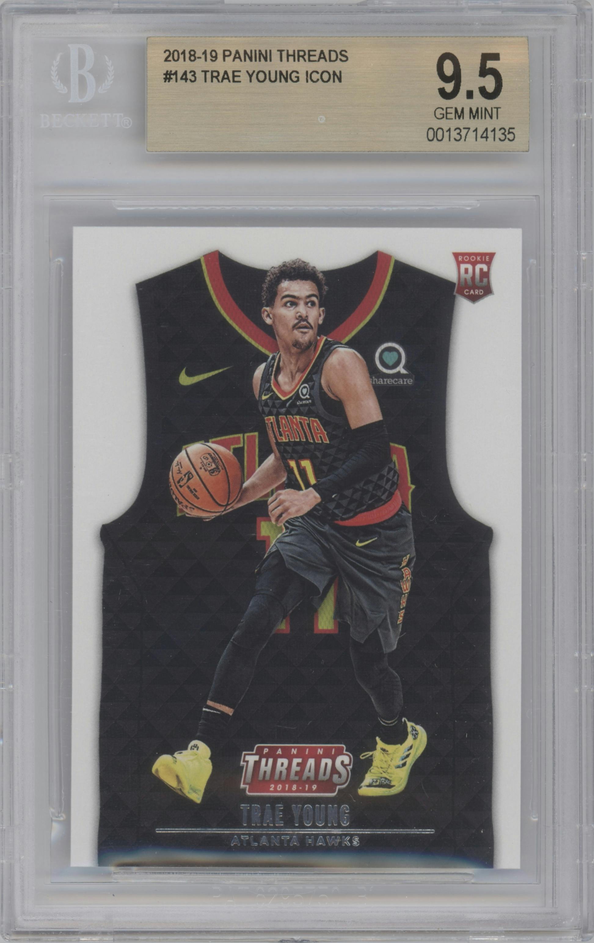 Trae Young from the 2018-19 Panini Threads  set graded by Beckett and given an overall grade of 9.5.