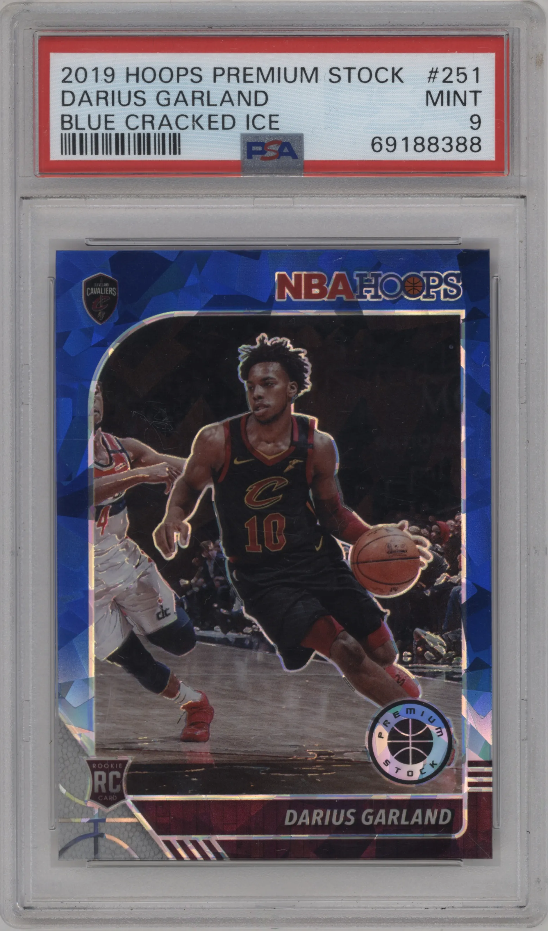 2019 Panini Hoops Premium Stock Darius Garland Blue Cracked Ice PSA 9