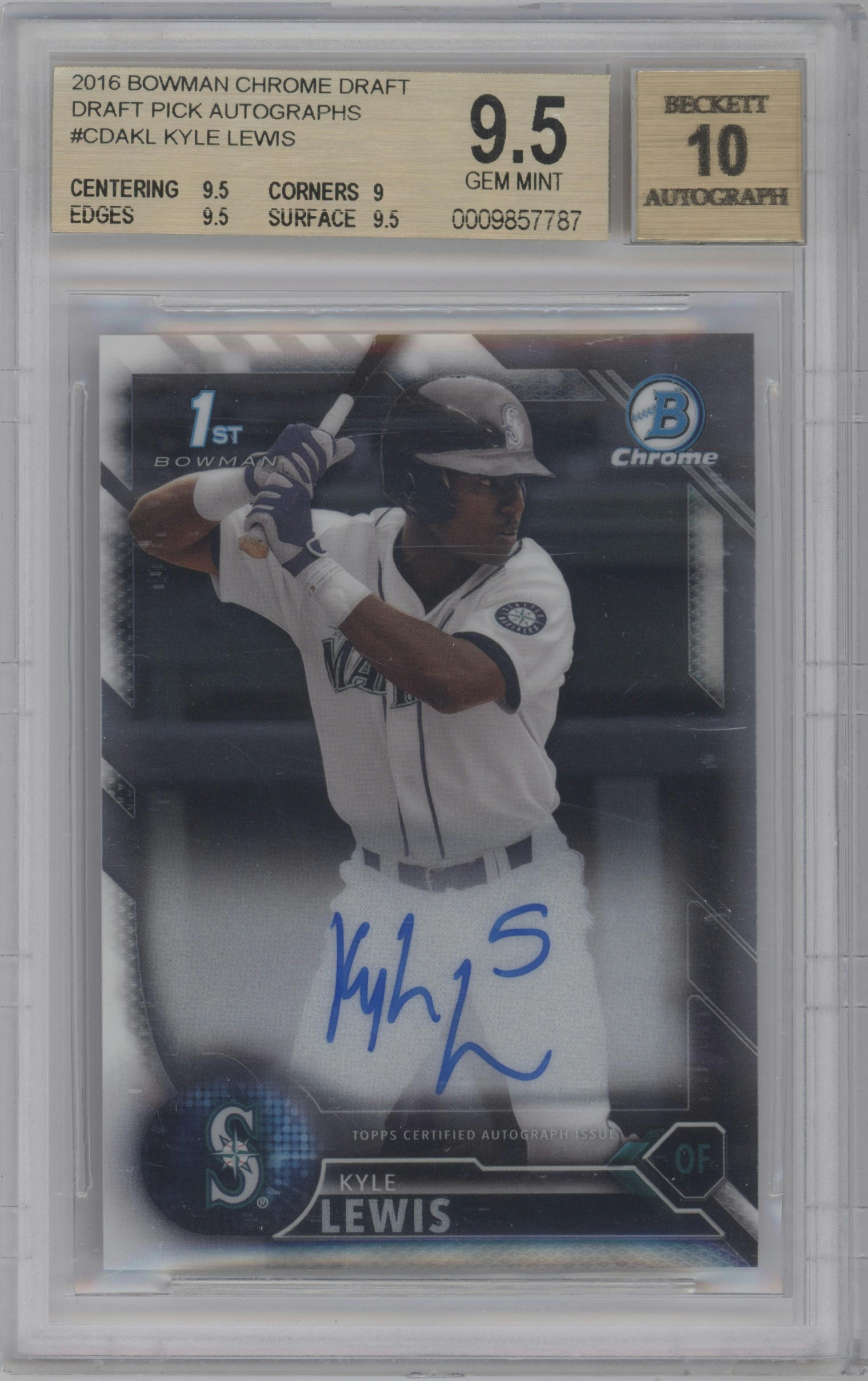Kyle Lewis from the 2016 Bowman Draft set graded by Beckett and given an overall grade of 9.5.