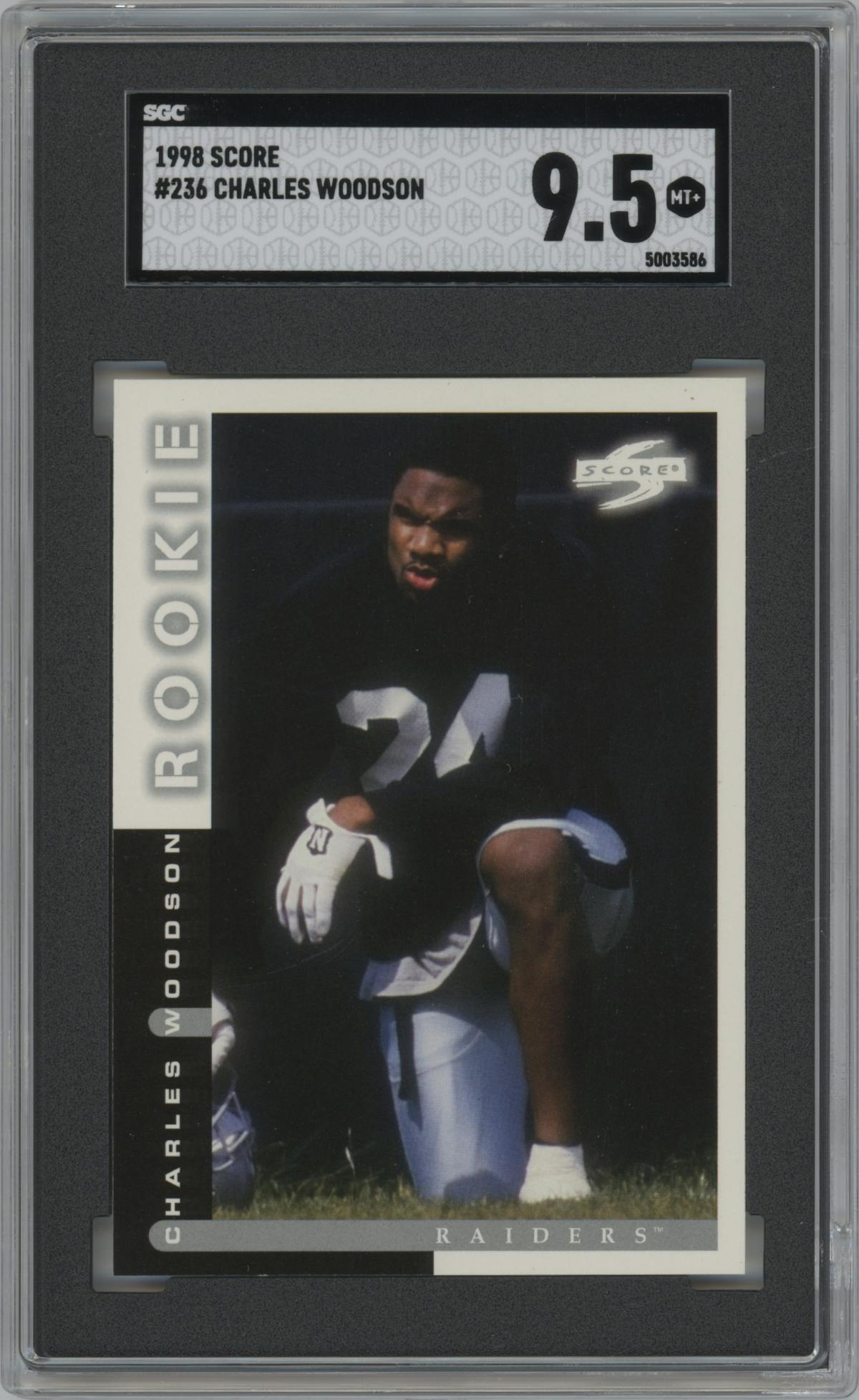 Charles Woodson from the 1998 Score set graded by SGC and given an overall grade of 9.5.