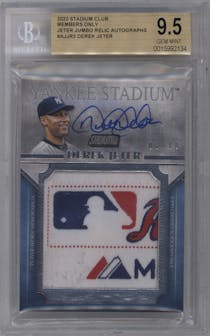 Derek Jeter from the 2022 Topps Stadium Club Members Only Derek Jeter set graded by Beckett and given an overall grade of 9.5.